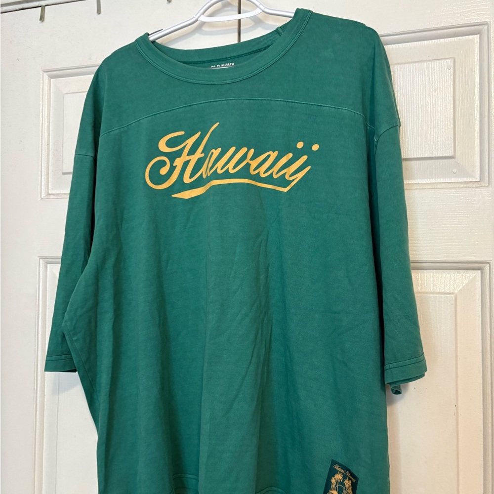 Green Hawaii Graphic Tee